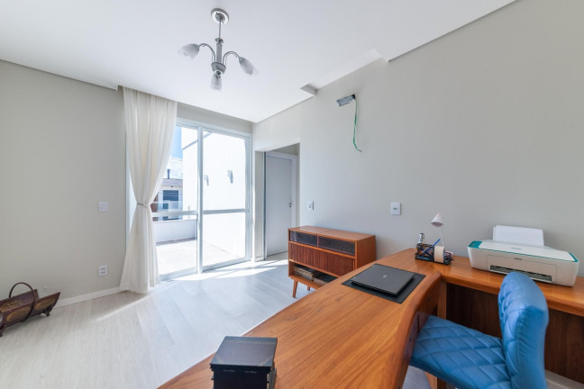 Imagem Casa com 4 Quartos à Venda, 244 m² em São José - Santa Maria Imagem Casa com 4 Quartos à Venda, 244 m² em São José - Santa Maria