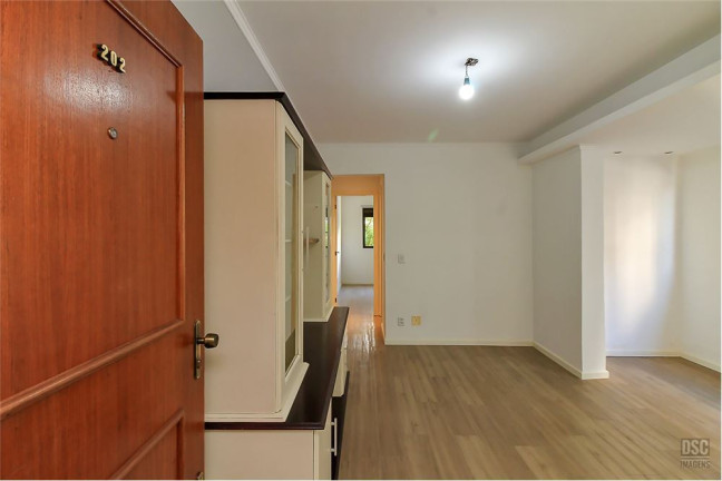 Imagem Imóvel com 1 Quarto à Venda, em Petrópolis - Porto Alegre Imagem Imóvel com 1 Quarto à Venda, em Petrópolis - Porto Alegre