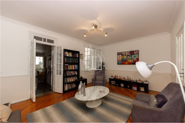 Imagem Casa com 6 Quartos à Venda, 220 m² em Jardim Paulista - São Paulo Imagem Casa com 6 Quartos à Venda, 220 m² em Jardim Paulista - São Paulo
