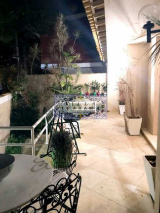 Imagem Imóvel com 6 Quartos à Venda, 600 m² em Gávea - Rio De Janeiro Imagem Imóvel com 6 Quartos à Venda, 600 m² em Gávea - Rio De Janeiro