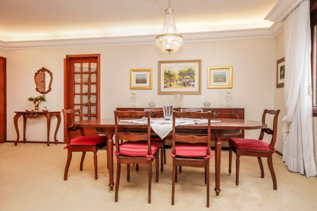 Imagem Imóvel com 3 Quartos à Venda, 109 m² em Auxiliadora - Porto Alegre Imagem Imóvel com 3 Quartos à Venda, 109 m² em Auxiliadora - Porto Alegre