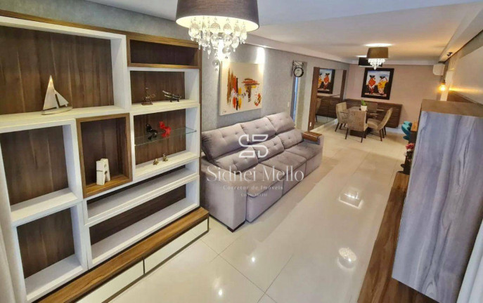 Imagem Apartamento com 3 Quartos à Venda, 123 m² em 2 Quadra Centro - Balneário Camboriú