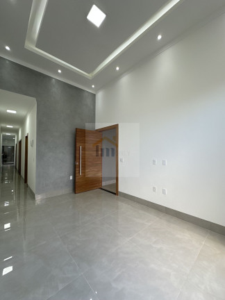 Casa com 3 Quartos à Venda, 128 m² em Jardim Mont Serrat - Aparecida De Goiânia