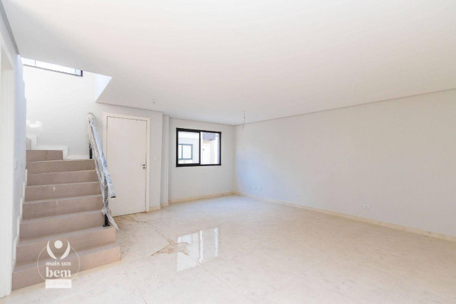 Imagem Sobrado com 3 Quartos à Venda, 105 m² em Uberaba - Curitiba