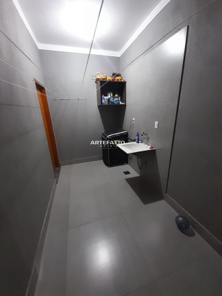 Imagem Casa com 2 Quartos à Venda, 128 m² Imagem Casa com 2 Quartos à Venda, 128 m²