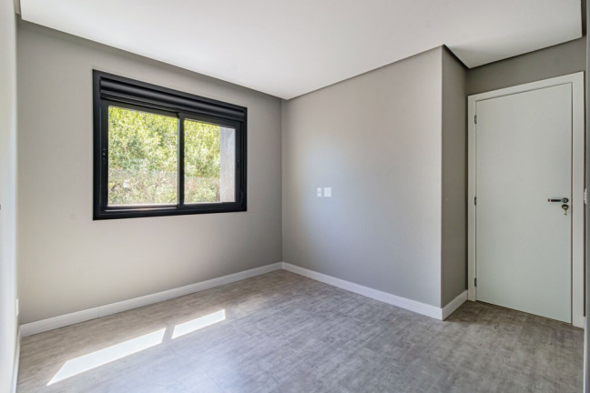 Imagem Imóvel com 2 Quartos à Venda, 81 m² em Petrópolis - Porto Alegre