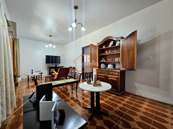 Imagem Casa com 3 Quartos à Venda, 256 m² em Jardim Itamaraty - Mogi Guaçu Imagem Casa com 3 Quartos à Venda, 256 m² em Jardim Itamaraty - Mogi Guaçu