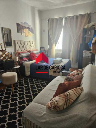 Imagem Imóvel com 1 Quarto à Venda, 23 m² em Copacabana - Rio De Janeiro Imagem Imóvel com 1 Quarto à Venda, 23 m² em Copacabana - Rio De Janeiro