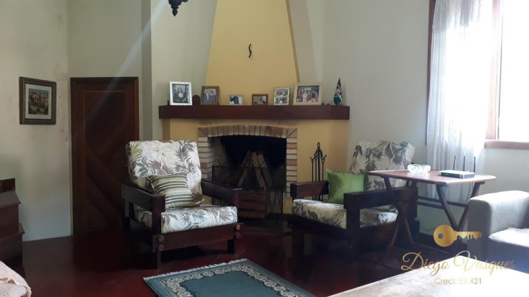 Imagem Casa com 3 Quartos à Venda, 220 m² em Quebra Frascos - Teresópolis Imagem Casa com 3 Quartos à Venda, 220 m² em Quebra Frascos - Teresópolis