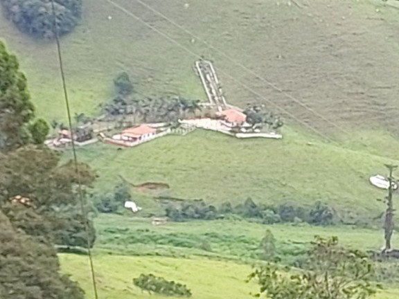 Imagem Fazenda à Venda, 1.000 m² em Campos De Cunha  - Cunha