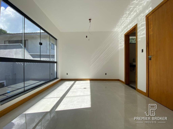 Imagem Casa com 3 Quartos à Venda, 105 m² em Alto - Teresópolis Imagem Casa com 3 Quartos à Venda, 105 m² em Alto - Teresópolis