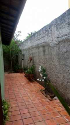 Imagem Casa com 3 Quartos à Venda, 280 m² em Jardim Estância Brasil - Atibaia