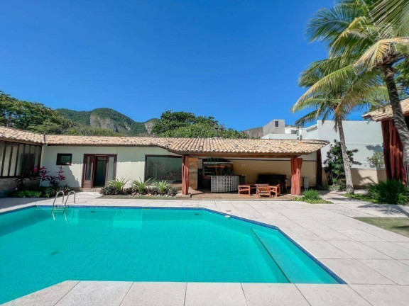 Imagem Casa com 4 Quartos à Venda, 650 m² em Itacoatiara - Niterói