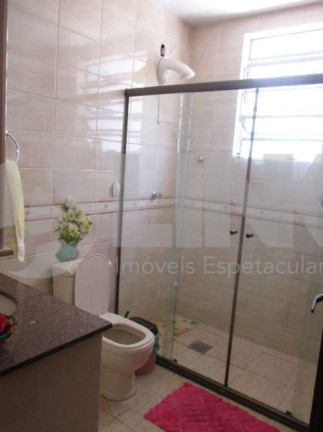 Imagem Casa com 2 Quartos à Venda, 200 m² em Cristo Redentor - Porto Alegre Imagem Casa com 2 Quartos à Venda, 200 m² em Cristo Redentor - Porto Alegre