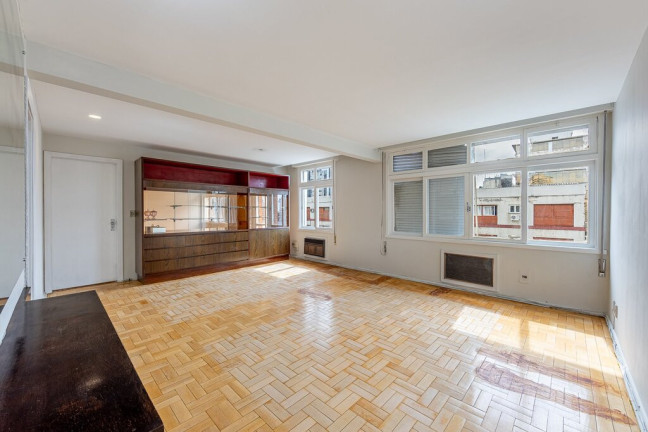 Imagem Apartamento com 2 Quartos à Venda, 100 m² em Moinhos De Vento - Porto Alegre Imagem Apartamento com 2 Quartos à Venda, 100 m² em Moinhos De Vento - Porto Alegre
