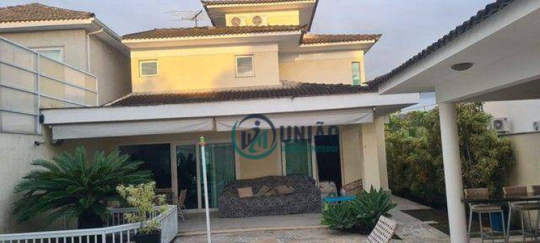Imagem Casa com 3 Quartos à Venda, 242 m² em Camboinhas - Niterói