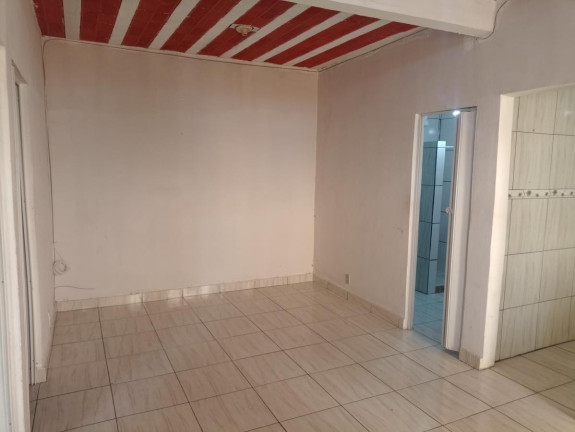 Imagem Casa com 9 Quartos à Venda, 225 m² em Campo Grande - Rio De Janeiro