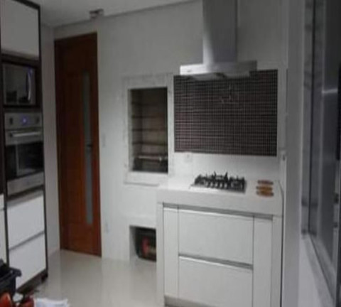 Imagem Casa com 4 Quartos à Venda, 380 m² em Tijuca - Teresópolis Imagem Casa com 4 Quartos à Venda, 380 m² em Tijuca - Teresópolis