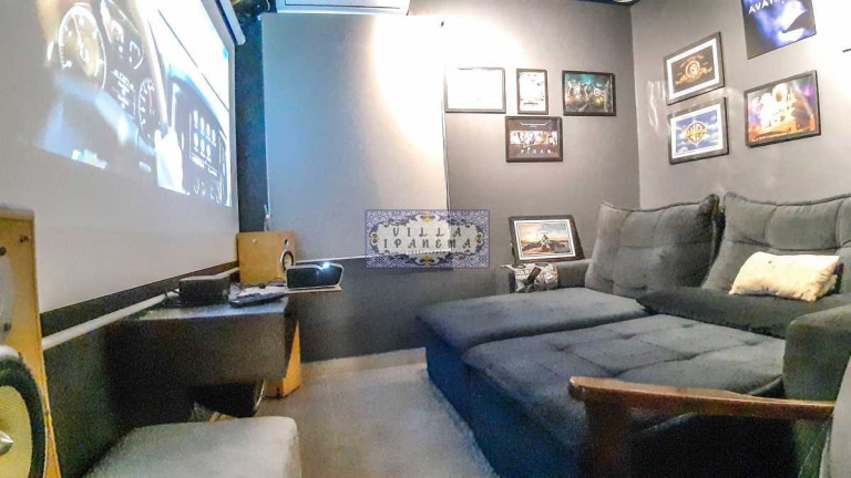 Imagem Imóvel com 5 Quartos à Venda, 365 m² em Grajaú - Rio De Janeiro Imagem Imóvel com 5 Quartos à Venda, 365 m² em Grajaú - Rio De Janeiro