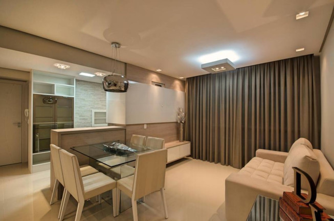 Imagem Imóvel com 2 Quartos à Venda, 76 m² em Santana - Porto Alegre Imagem Imóvel com 2 Quartos à Venda, 76 m² em Santana - Porto Alegre