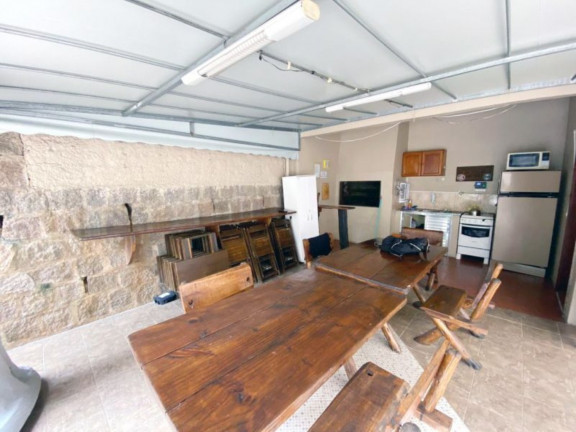 Imagem Imóvel com 3 Quartos à Venda, 91 m² em Floresta - Porto Alegre Imagem Imóvel com 3 Quartos à Venda, 91 m² em Floresta - Porto Alegre