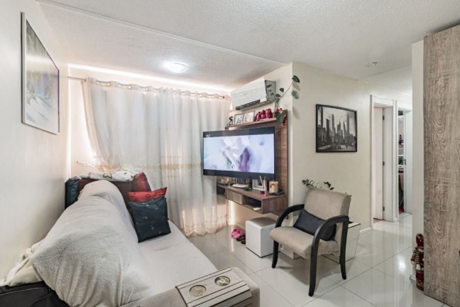 Apartamento com 2 Quartos à Venda, 43 m² em Sarandi - Porto Alegre