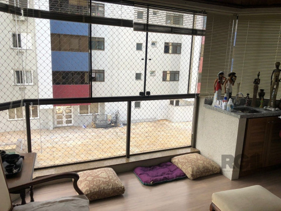 Imagem Apartamento com 2 Quartos à Venda, 110 m² em Menino Deus - Porto Alegre Imagem Apartamento com 2 Quartos à Venda, 110 m² em Menino Deus - Porto Alegre