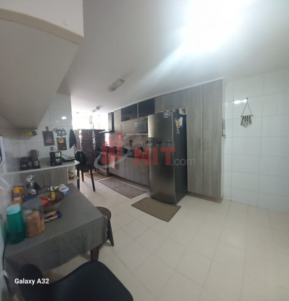 Imagem Apartamento com 3 Quartos à Venda, 145 m² em Itaipu - Niterói