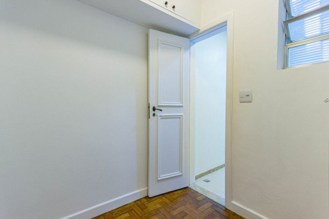 Imagem Imóvel com 2 Quartos à Venda, 92 m² em Gávea - Rio De Janeiro Imagem Imóvel com 2 Quartos à Venda, 92 m² em Gávea - Rio De Janeiro
