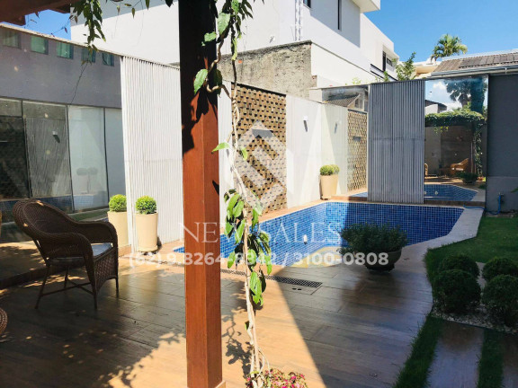 Imagem Casa de Condomínio com 4 Quartos à Venda, 387 m² em Jardins Madri - Goiânia Imagem Casa de Condomínio com 4 Quartos à Venda, 387 m² em Jardins Madri - Goiânia