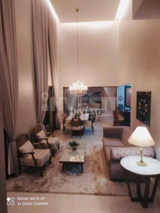 Sobrado com 4 Quartos à Venda, 285 m² em Portal Do Sol Garden - Goiânia
