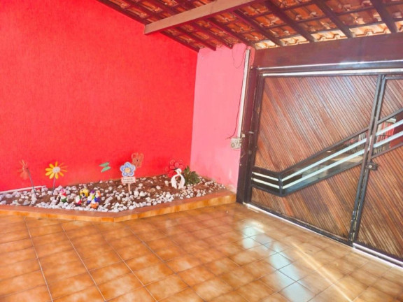 Sobrado com 3 Quartos à Venda, 415 m² em Vila Acoreana - Poá
