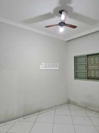 Imagem Casa com 3 Quartos à Venda, 180 m² em Conj. Hab. Waldir De Mattar - Igarapava Imagem Casa com 3 Quartos à Venda, 180 m² em Conj. Hab. Waldir De Mattar - Igarapava