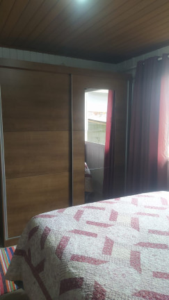 Imagem Casa com 2 Quartos à Venda, 137 m² em Pinheirinho - Criciúma