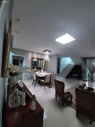 Imagem Casa com 4 Quartos à Venda, 302 m² em Tapanã (icoaraci) - Belém Imagem Casa com 4 Quartos à Venda, 302 m² em Tapanã (icoaraci) - Belém