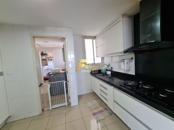 Imagem Imóvel com 3 Quartos à Venda, 140 m² em Santa Lúcia - Vitória Imagem Imóvel com 3 Quartos à Venda, 140 m² em Santa Lúcia - Vitória