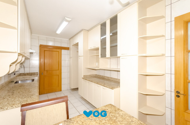 Imagem Imóvel com 3 Quartos à Venda, 126 m² em Petrópolis - Porto Alegre