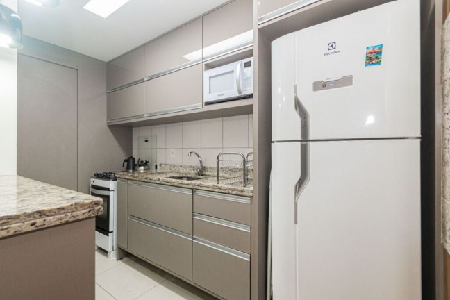 Imagem Imóvel com 2 Quartos à Venda, 66 m² em Auxiliadora - Porto Alegre Imagem Imóvel com 2 Quartos à Venda, 66 m² em Auxiliadora - Porto Alegre