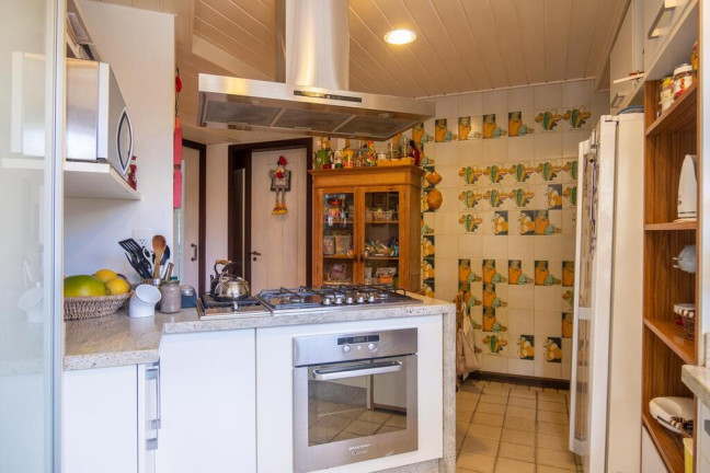 Imagem Casa com 6 Quartos à Venda, 600 m² em Jurerê Internacional - Florianópolis Imagem Casa com 6 Quartos à Venda, 600 m² em Jurerê Internacional - Florianópolis