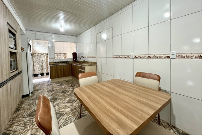 Imagem Casa com 2 Quartos à Venda, 75 m² em São José - Canoas Imagem Casa com 2 Quartos à Venda, 75 m² em São José - Canoas