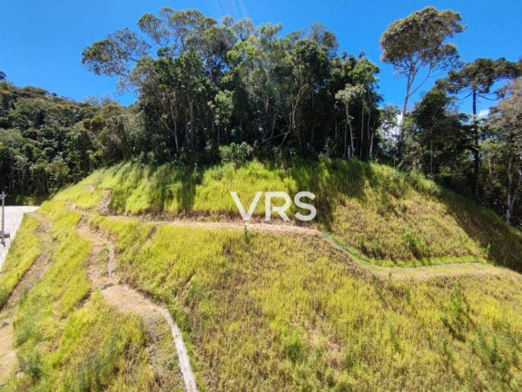 Imagem Apartamento com 2 Quartos à Venda, 49 m² em Pimenteiras - Teresópolis