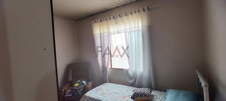 Imagem Casa com 3 Quartos à Venda, 100 m² em Boqueirão - Guarapuava Imagem Casa com 3 Quartos à Venda, 100 m² em Boqueirão - Guarapuava