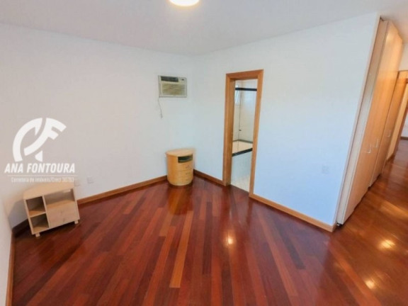 Imagem Apartamento com 3 Quartos à Venda, 159 m² em Centro - Balneário Camboriú