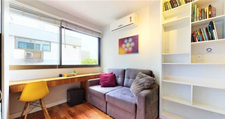 Imagem Apartamento com 1 Quarto à Venda, 30 m² em Centro Historico - Porto Alegre Imagem Apartamento com 1 Quarto à Venda, 30 m² em Centro Historico - Porto Alegre