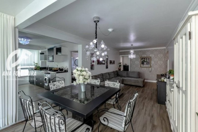 Imagem Apartamento com 3 Quartos à Venda, 95 m² em Centro - Balneário Camboriú