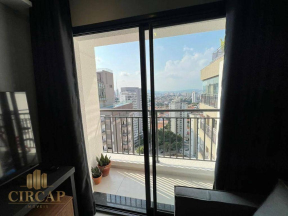 Kitnet com 1 Quarto à Venda ou Locação, 37 m² em Sumaré - São Paulo