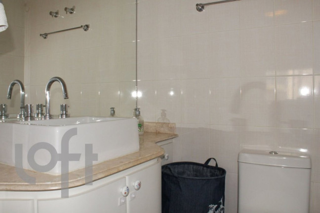 Imagem Apartamento com 3 Quartos à Venda, 131 m² em Brooklin - São Paulo Imagem Apartamento com 3 Quartos à Venda, 131 m² em Brooklin - São Paulo