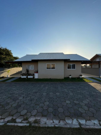 Imagem Casa de Condomínio com 2 Quartos à Venda, 39 m² em Tabuleiro - Barra Velha