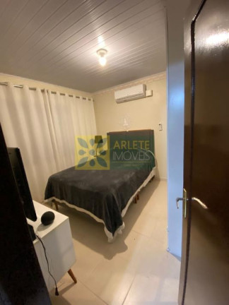 Imagem Casa com 2 Quartos para Alugar ou Temporada, 90 m² em Centro - Porto Belo Imagem Casa com 2 Quartos para Alugar ou Temporada, 90 m² em Centro - Porto Belo