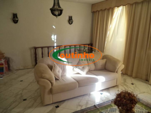 Imagem Casa com 3 Quartos à Venda, 215 m² em Maracanã - Rio De Janeiro Imagem Casa com 3 Quartos à Venda, 215 m² em Maracanã - Rio De Janeiro